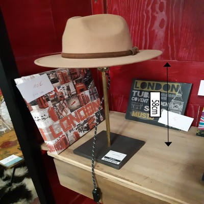 Lampe chapeau